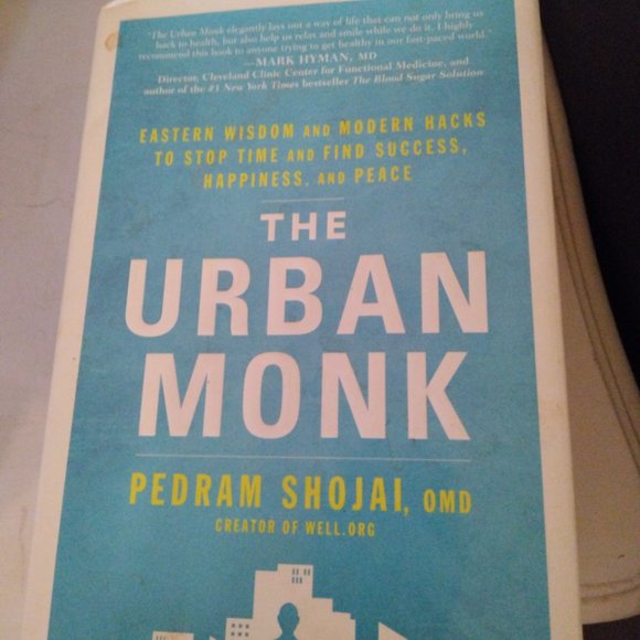 Book Bundle - Picture 4 of 7